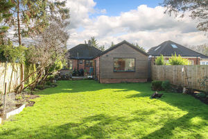 Photo 19- click for photo gallery